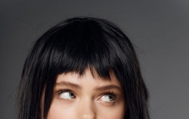 「トリートメント、前髪に使ってます?」 コームひとつで、まとまり方が変わります。